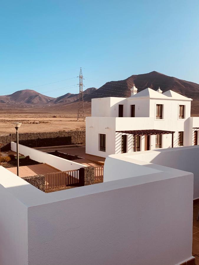 Splendid Casa Papagayo, Heated Pool, Roofterrace With Views And Wifi Villa Playa Blanca  Bagian luar foto